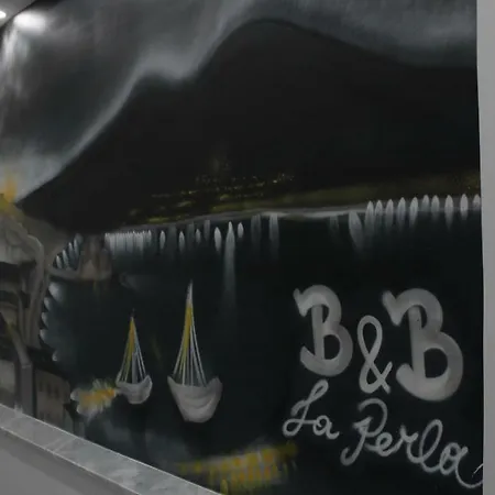 La Perla 2*