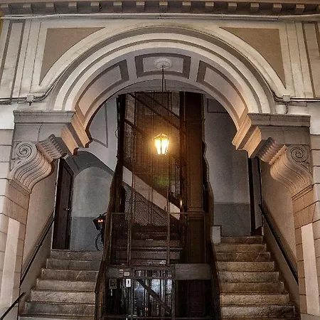 Casa Aragonese 2*