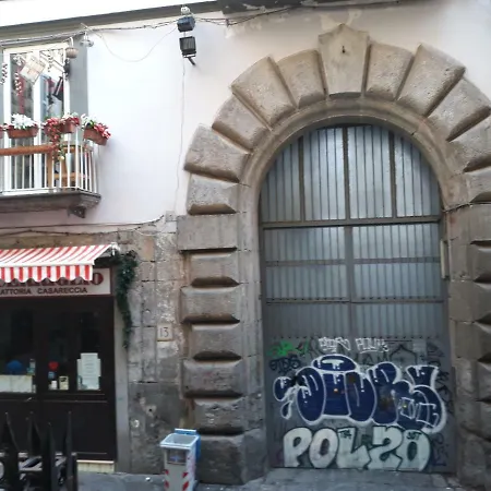 Domus San Biagio 14 Bed & Breakfast Naples