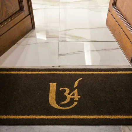 Umberto34-luxury 2* Naples