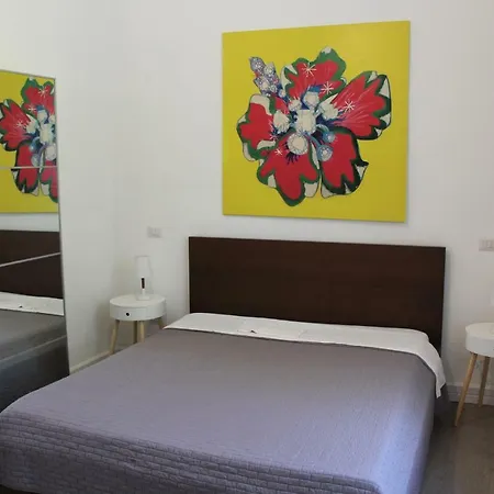 Borgo Marechiaro * Naples