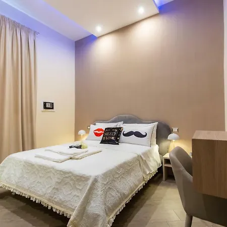 Bed & Breakfast Holidays Naples