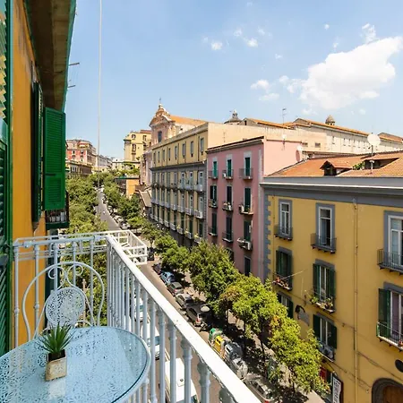 Napoli Holidays Bed and breakfast