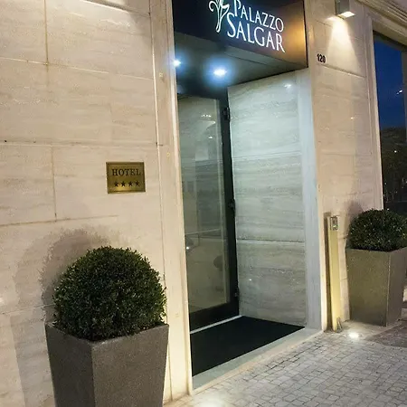 萨尔加宫酒店 酒店 4*