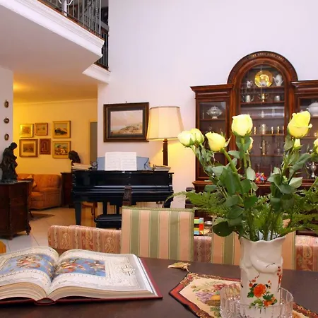 Bed and breakfast Casa 12 Nápoles