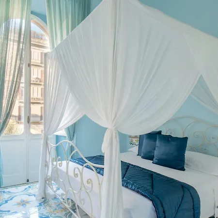 Regina Elena Bed & Breakfast