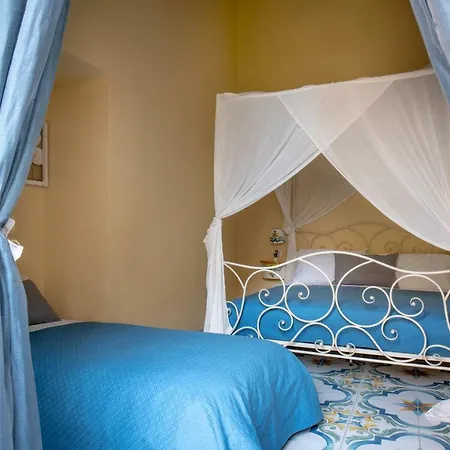 Bed & Breakfast Regina Elena Naples