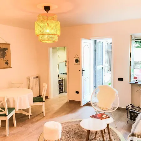 Lemon Tree House Naples
