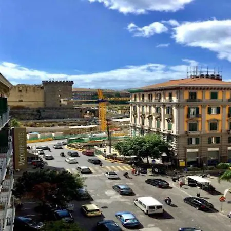 La Perla Nera Suites&happiness * Naples