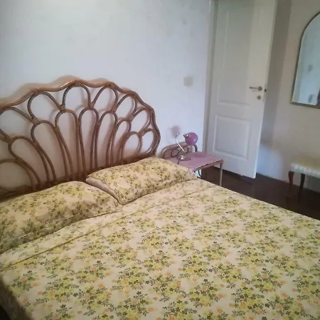 Centro Spaccanapoli Apartment