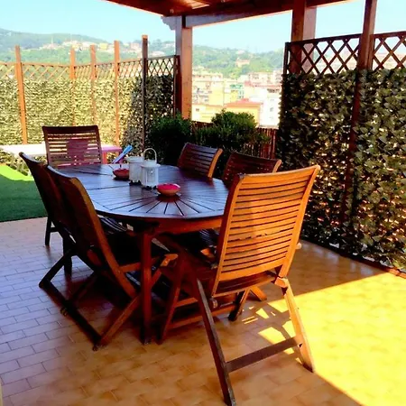 Delicia - Con Terrazza Apartment *