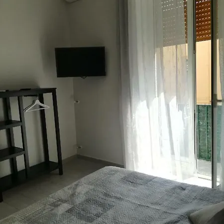 Bella 'mbriana Naples