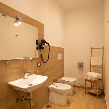 Vanvitelli Domus 2* Nápoles