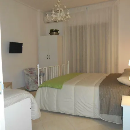 Lulu * Naples