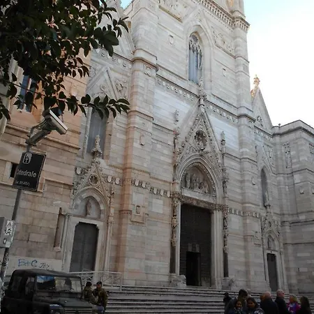 Lulu * Naples