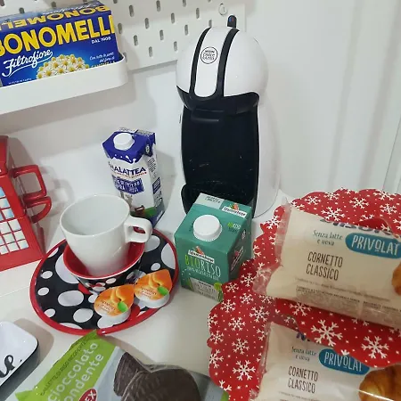 Small Bedroom Vomero's Гостевой дом