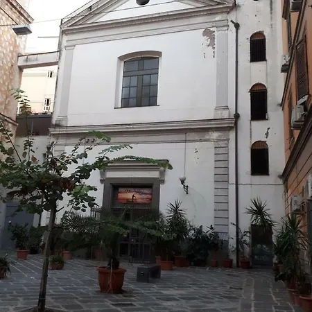 Domus Campanile Apartment *