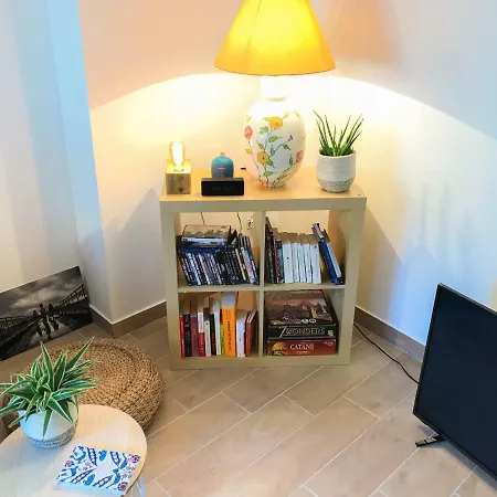 Apartment Lemon Tree House *