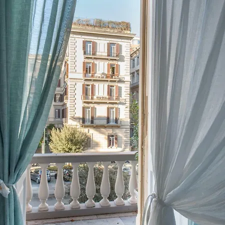 Regina Elena Bed & Breakfast 2*