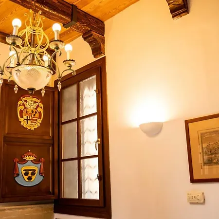 Apartamento Piazza Del Gesu By Domusextra