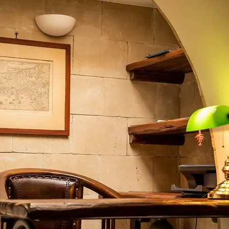 Apartamento Piazza Del Gesu By Domusextra