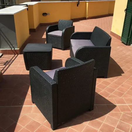 Rosa Apartment