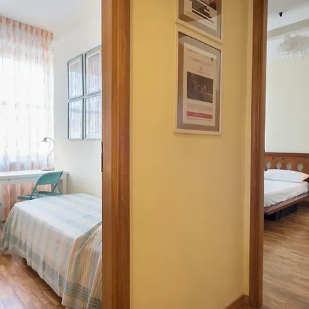 Casa Laurino 3* Napoli