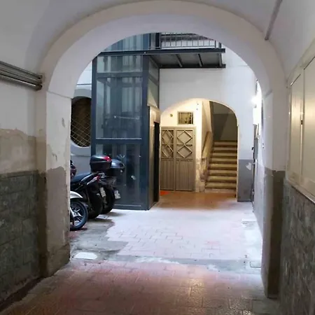 Casa Fabiana * נאפולי