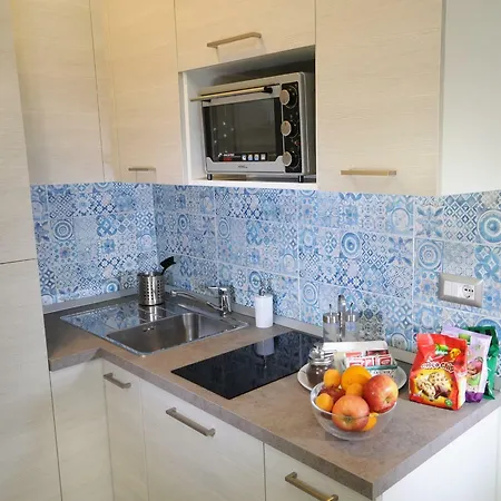 Casa Sassolini * Naples
