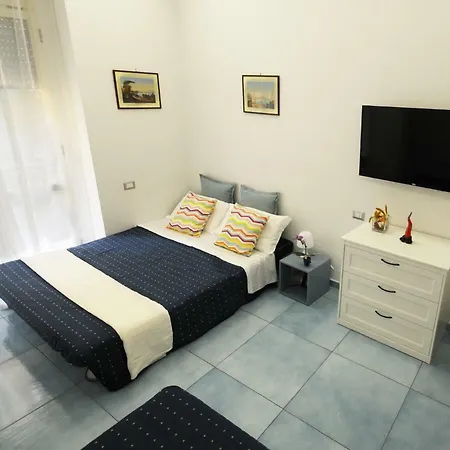 Casa Sassolini * Naples
