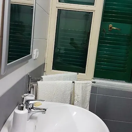 Casa Daniele Nel Cuore Della Citta * Naples