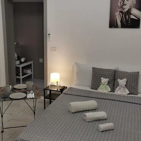 Titty House Apartment Naples