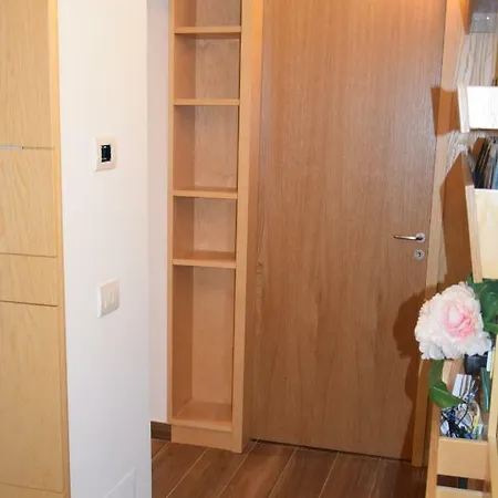 Apartment Incanto A Chiaia Naples