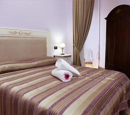 Lanfipe Palace 3* Неаполь