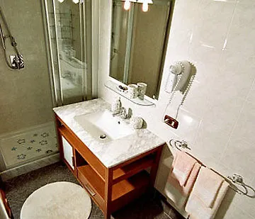 Bed and Breakfast Art Principe Umberto 3*