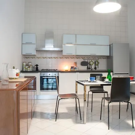 Al Monte Echia Apartment Naples