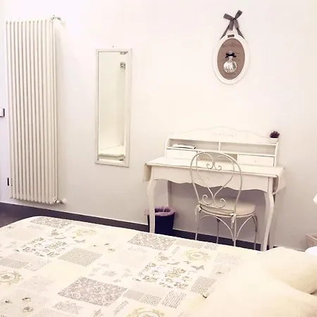 Bed & Breakfast Dame Naples