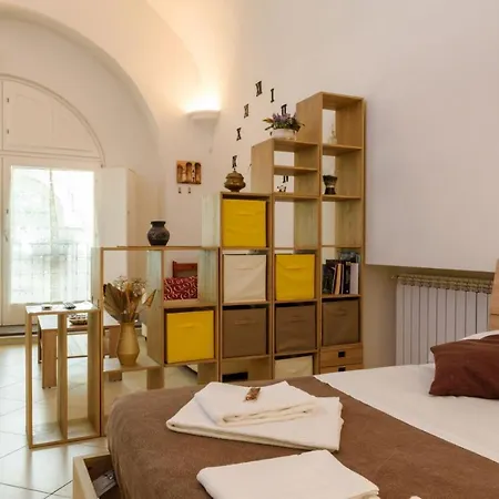 Bed & Breakfast Sarracino Relais 2*