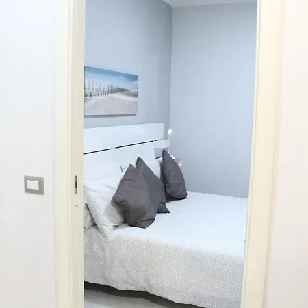Milo's Ii Apartment