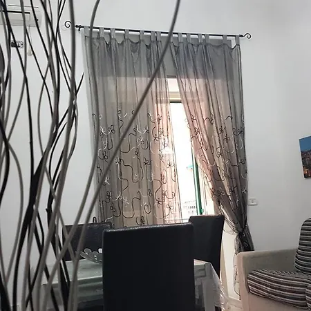 Casa Daniele Nel Cuore Della Citta * Naples