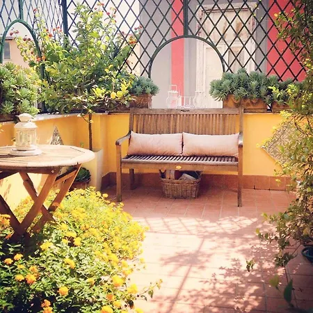 Appartamento Terrazza Sant'anna Di Palazzo A Chiaia Napoli