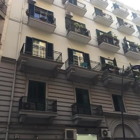 La Casa Di Noa In The Heart Of Vomero *