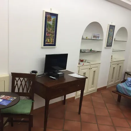 Domus Santa Chiara Appartamento Napoli