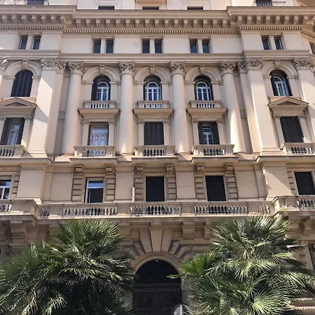 Oscar Apartment Naples