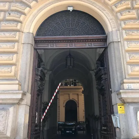 Oscar Apartment *