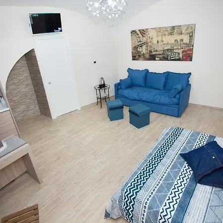 Casa Vacanze Roberta * Naples