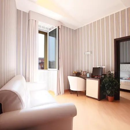 Hotel Naples 4* Naples