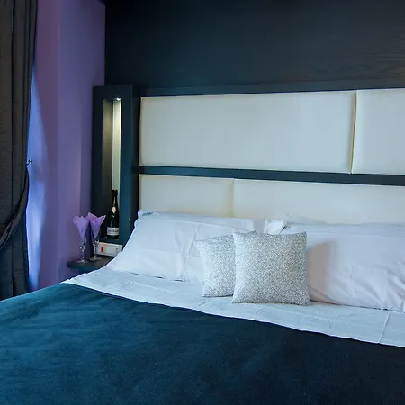 Golden Hotel 3*