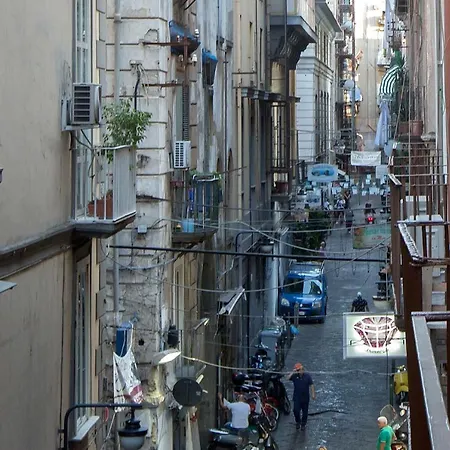 Napoli Time Bed and breakfast