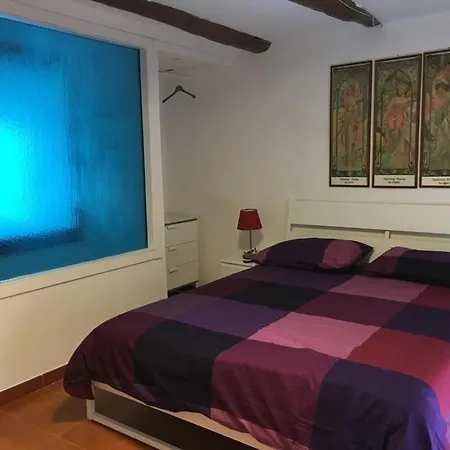 Mida House Apartamento *